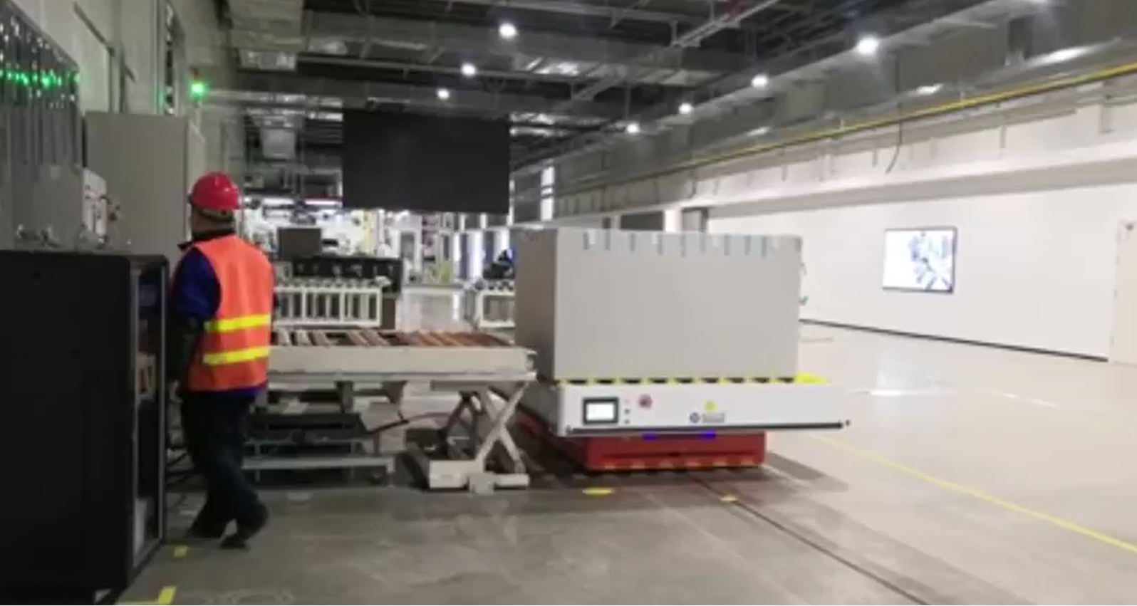 3吨重载AGV搬运小车应用